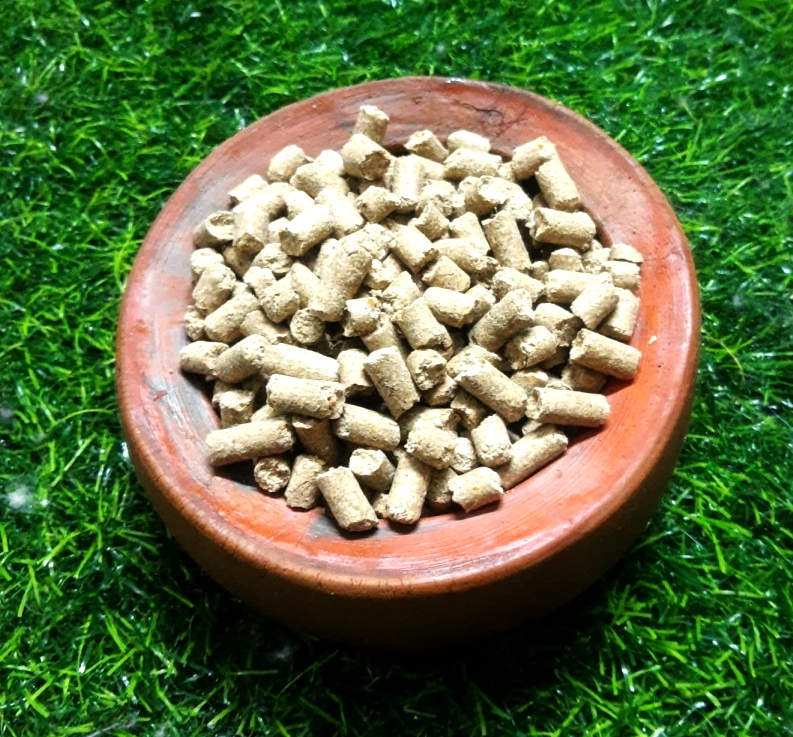 RABBIT PELLETS / RABBIT FOOD for ALL AGED RABBITS - ECONOMY GRADE - SB ...