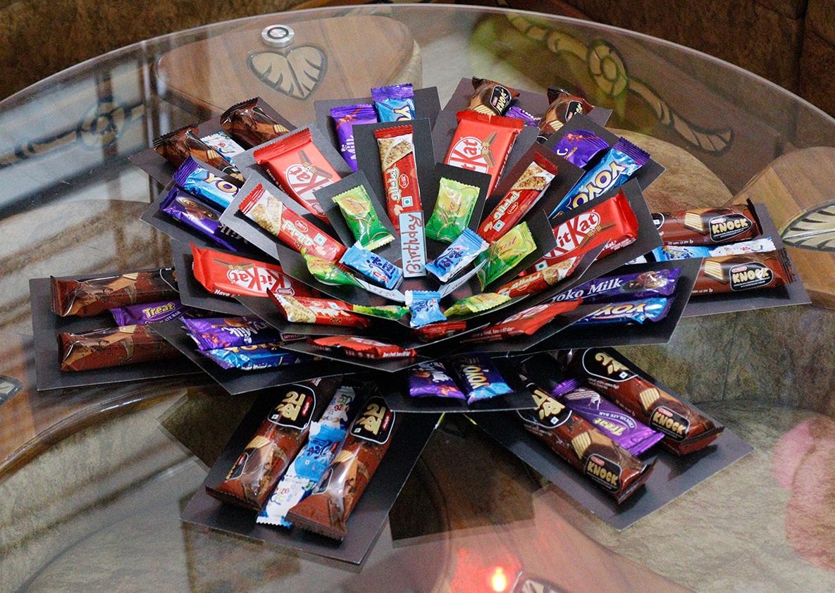 3-7-layer chocolate box for gift  ( WITHOUT CHOCOLATE ). 
