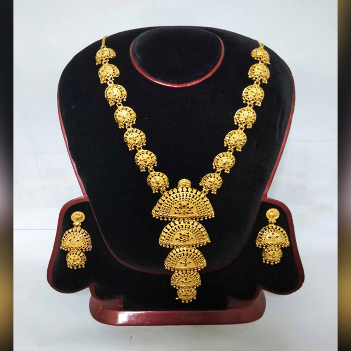 Luxury Design Bridal Choker Necklace 