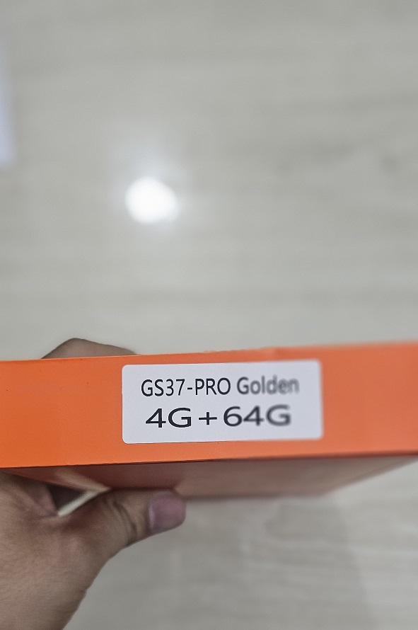 S9 Ultra 5G Video Calling Android Smart Watch 4GB RAM 64GB ROM Dual Camera. 