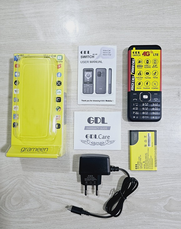 GDL Switch 4G LTE Smart Feature Phone Video Call FB. 