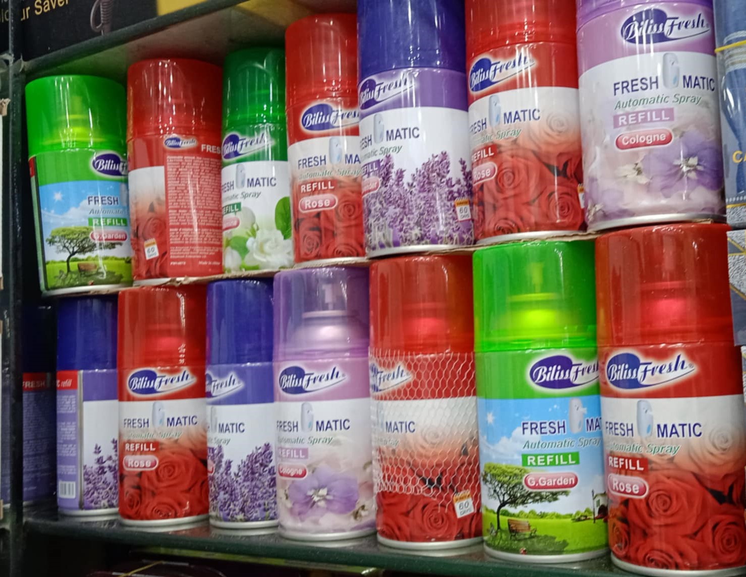 Bliss Fresh Matic Automatic Air Freshener With A Refill. 