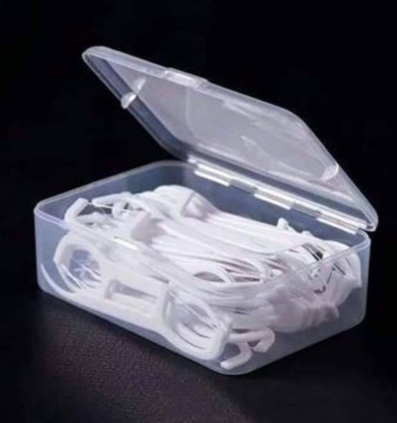 Dental Floss Toothpick 30 PC’s. 