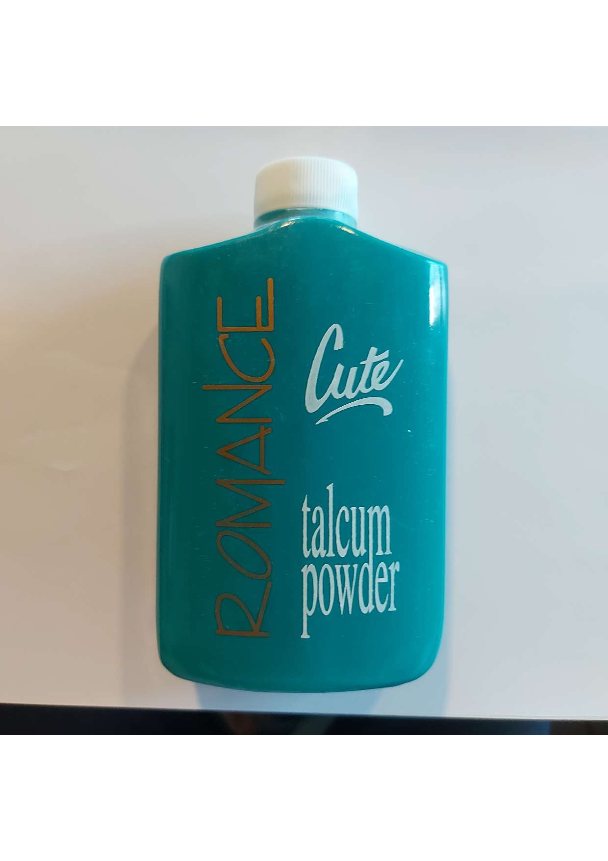 Cute Romance Talc Powder (200 gm)