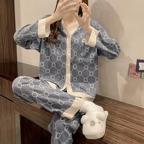 ins korean version circle circle small fragrance wind pajamas women's long sleeves and trousers with pockets loose v-neck foreign trade cross-border loungewear. 