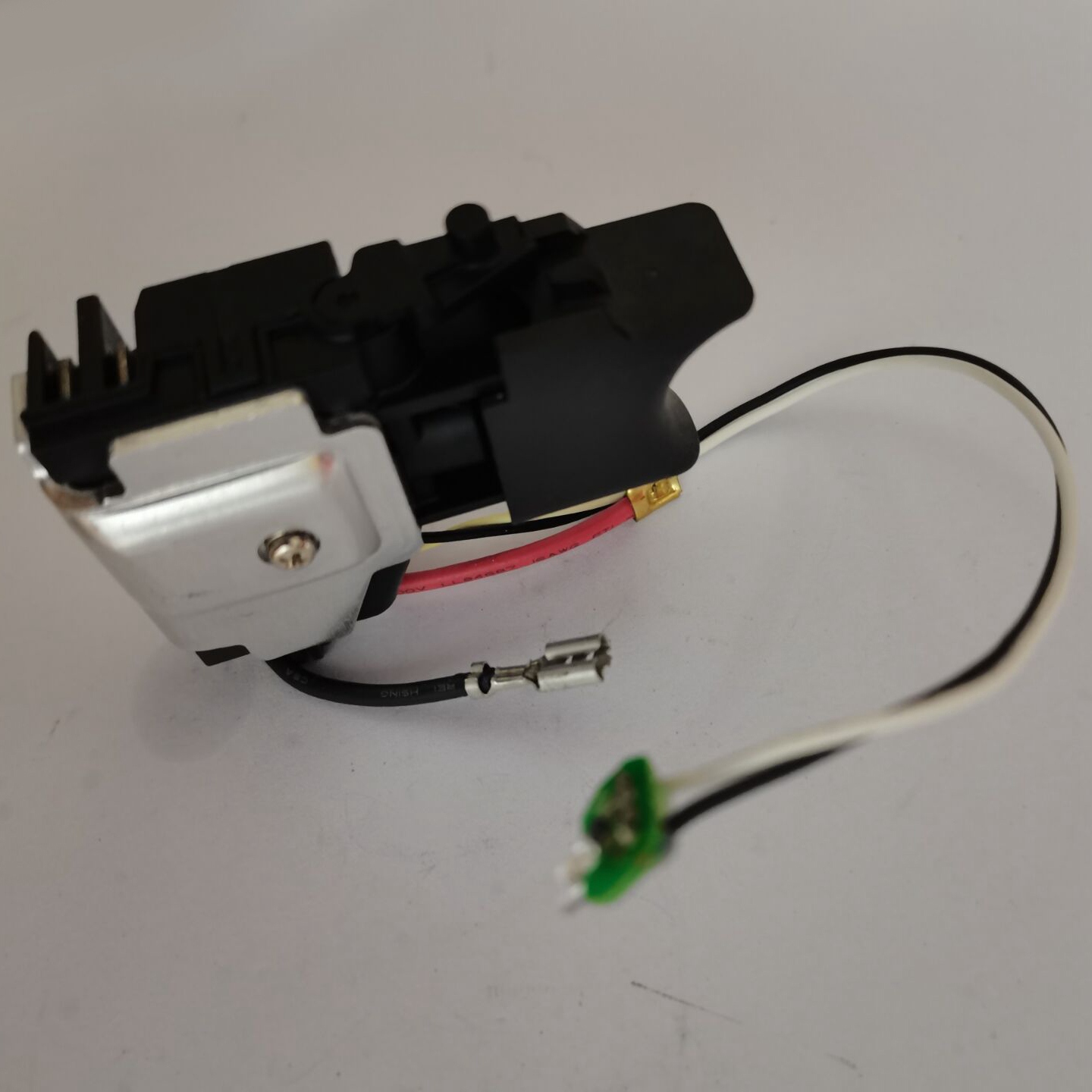 Switch Trigger for Makita 650699-7 6506997 650645-0 6506450 DF330DWE DF030DWE TD090DWE TD090D DF330D DF030D DF330DWLE. 
