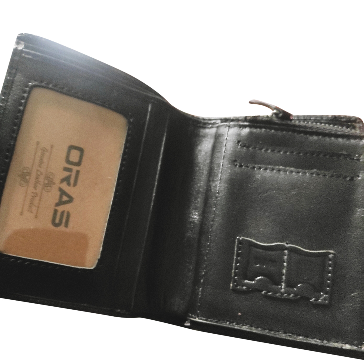ORASs pure leather zipper wallet - Contains enduring appeal and value - Creative and unique design elements - Style & Luxe. 