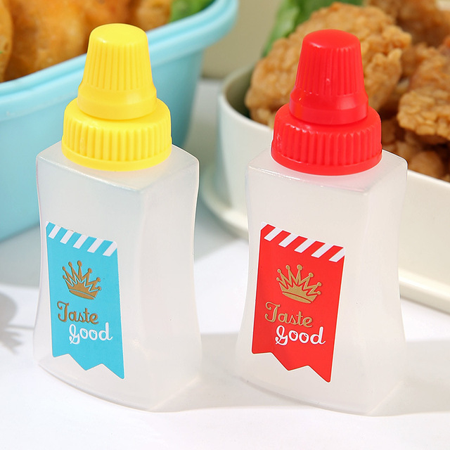 (New)2Pc/and Portable Mini cute queeze oy auce Ketchup Bottup Box Container Cartoon Platic Lunch Box alad Boots Acceorie. 