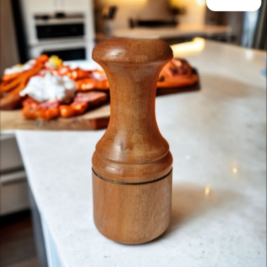 Vorta Making Batna Made By Pure Clay And Wood Smart Kitchen Tools 1 Plate And 1 Wood Handle - Experience Smart Cooking With Vorta Making Batna. 
