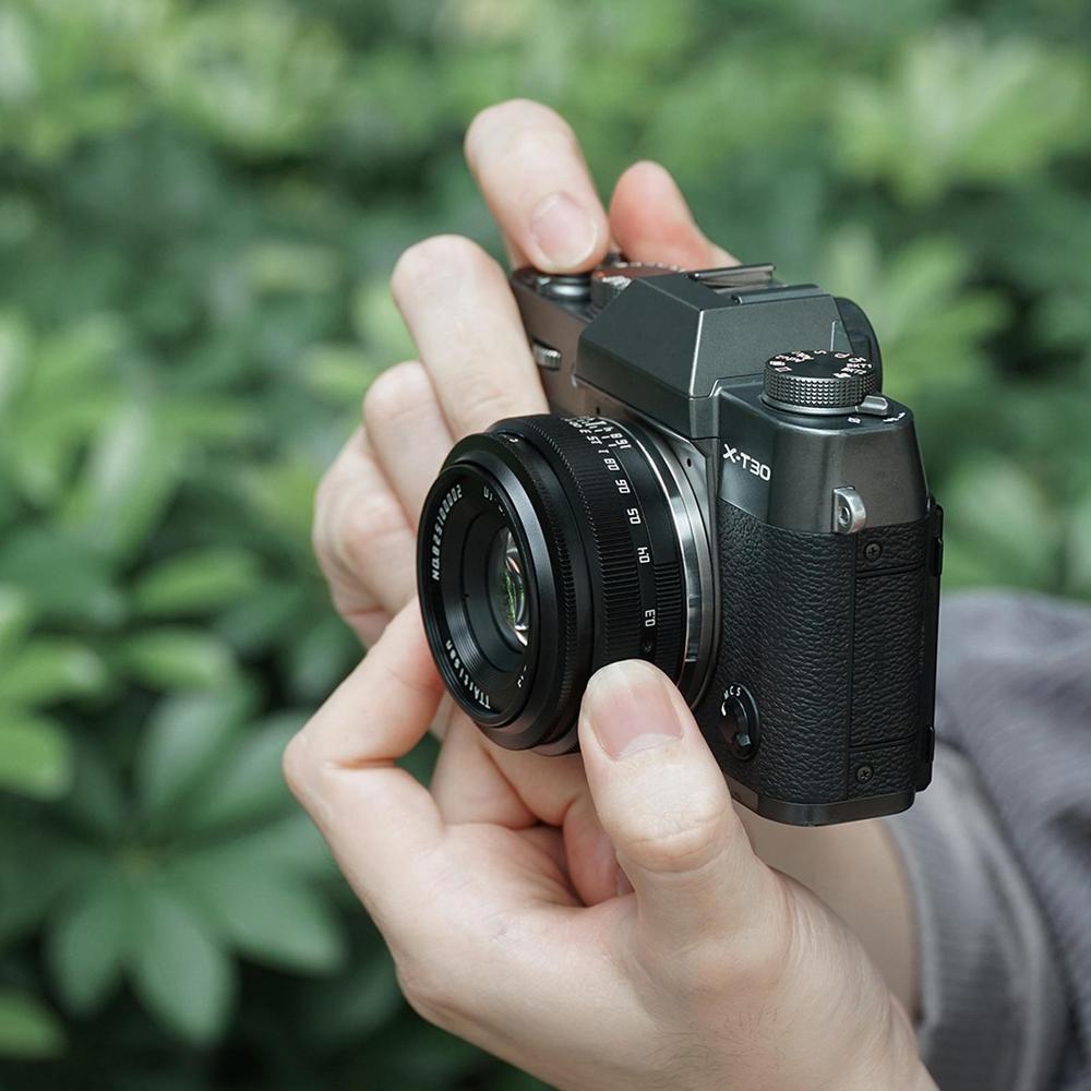 TTArtisan 25mm F2 Wide-Angle APS-C Camera Lens Large Aperture Manual Fixed Camera Lens Compatible with Fuji X-Mount Cameras X-A2. 