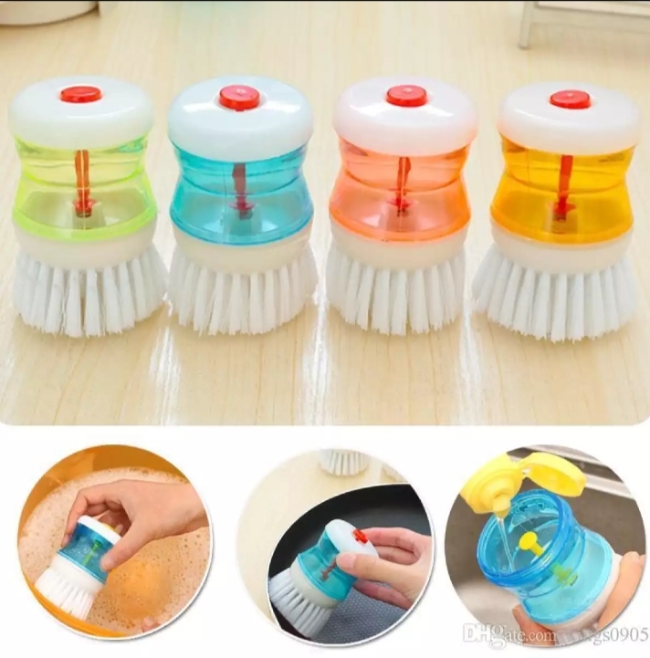 Plastic clean brush hydraulic liquid spreading.