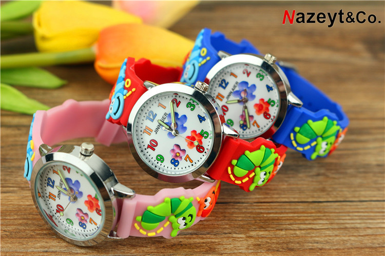 Children's Simplicity Flower Luminous Pointer Quartz Watch 3D Bug Pattern Strap Silicone Watch. 