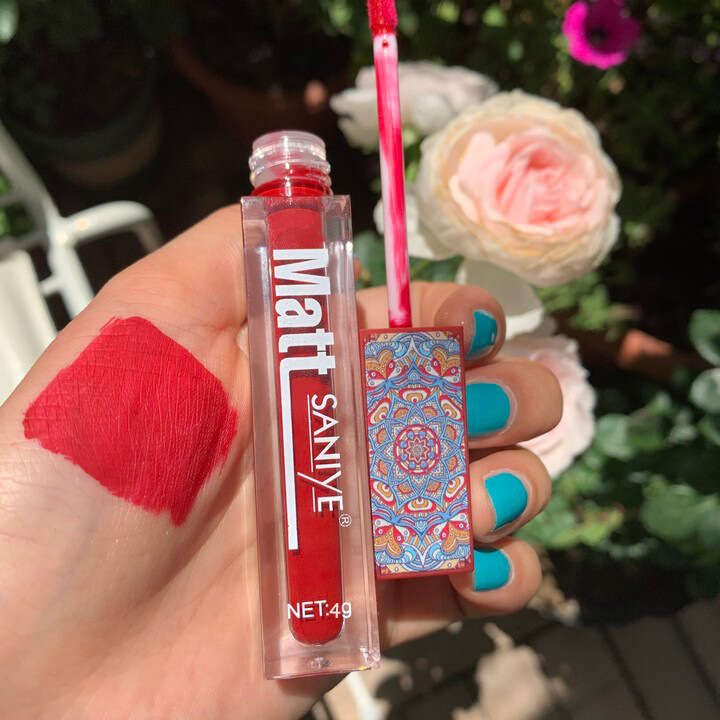 SANIYE small square tube matte non stick cup 3D printing color lipstick not easy to fade lip gloss. 