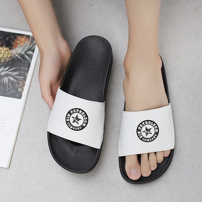 Indispensable-Quality Black And White Color KIN PETROLEUM Lightweight Slide Slipper For Men S27. 