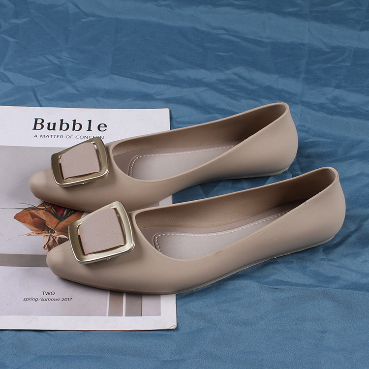 Heli shark pointed toe sandals women's fashion bag heel summer new square buckle flats wear over the slip women's shoes