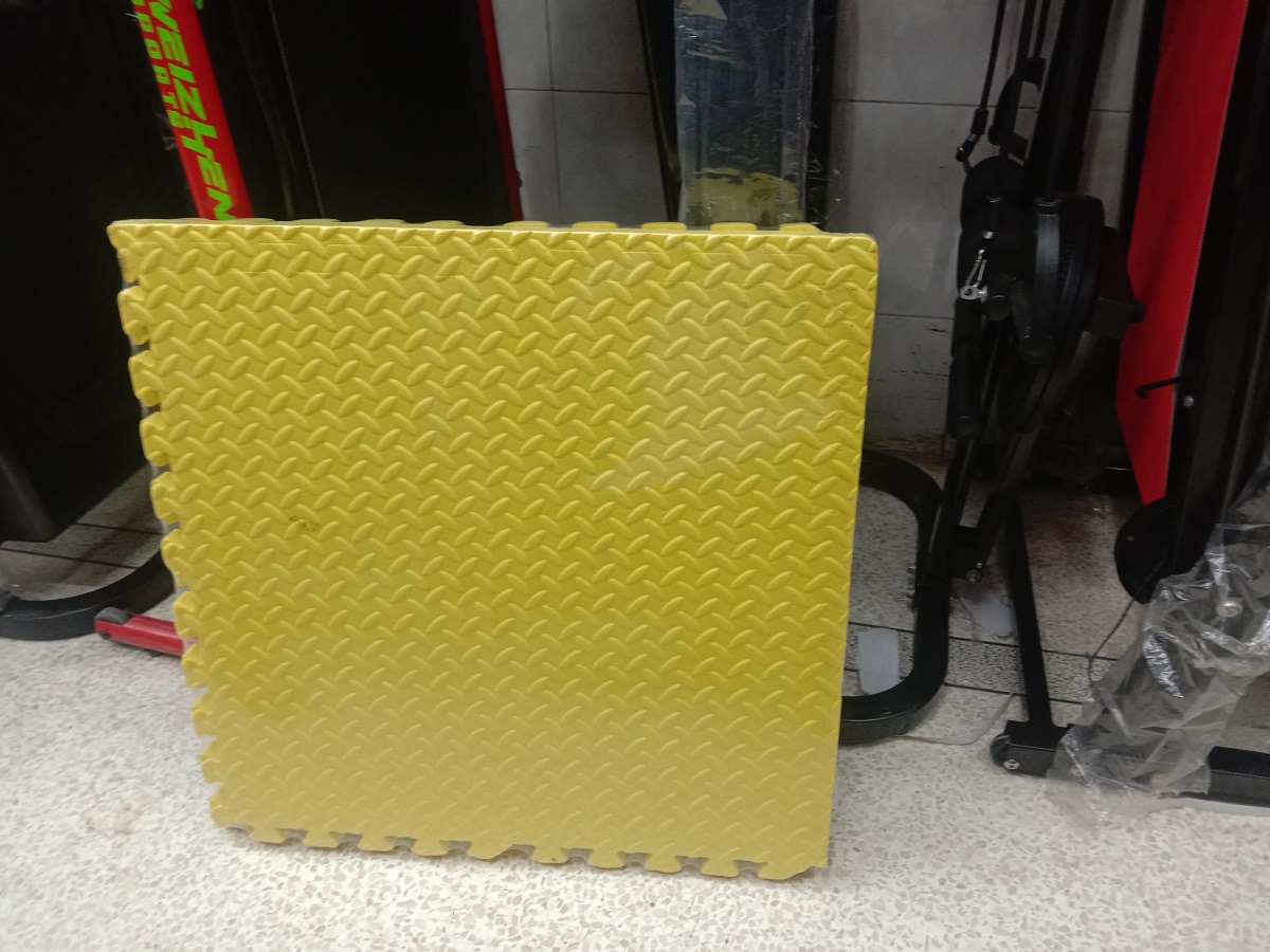 1 pcs ,,,EXERCISE FLOOR MAT,20ml BEST QUALITY ,