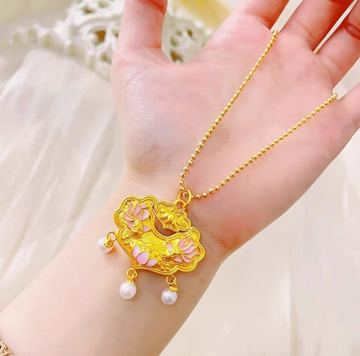 Ruyi Koi Pendant Shop Same Style Sand Gold Double Fish Lotus Safety Lock Bag Sweater Chain Necklace. 