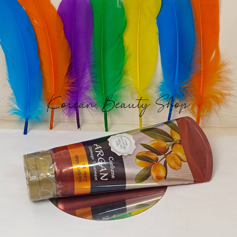 Welcos Confume Argan damage Treatment. 