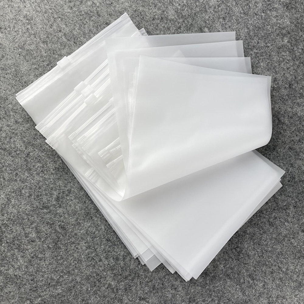Matte Ziplock Storage Bag Clothes Packaging Custom Frosted CPE Slider Ziplock Bag Waterproof And Dust Proof Plastic Zipper Bags. 