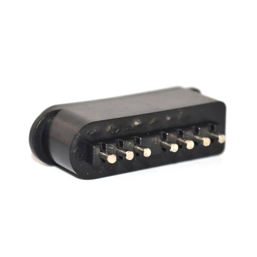 High quality 180 Degree 7 Pin Female Connector Socket Slot for SNES Game Console Controller. 