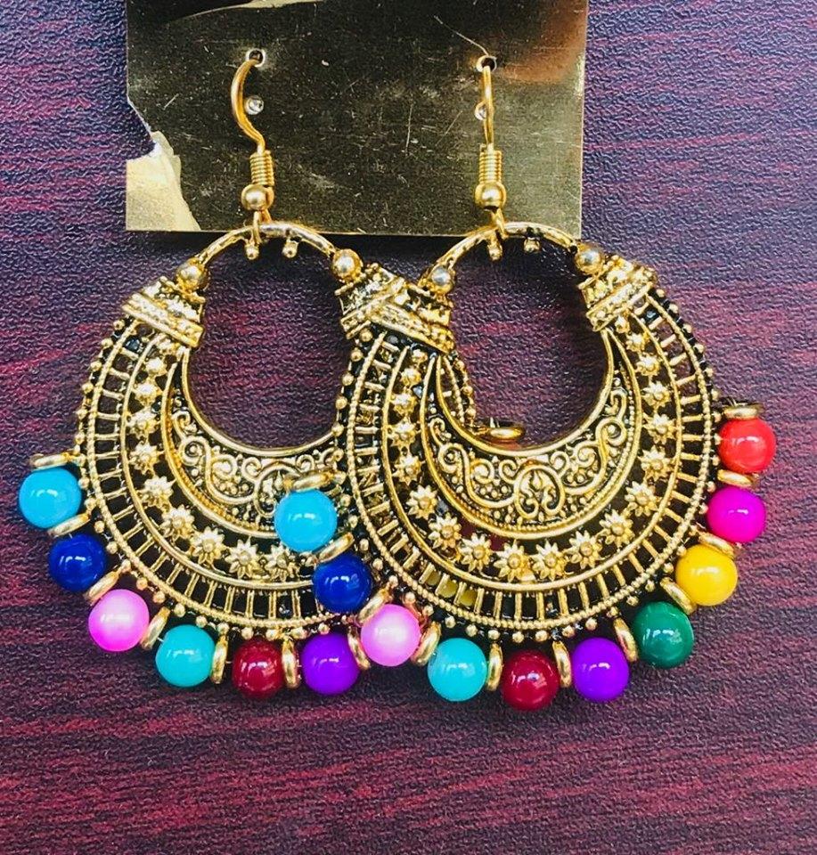 Women's Multi-Color Golden Jhumka Set Jewelry Accessories. 