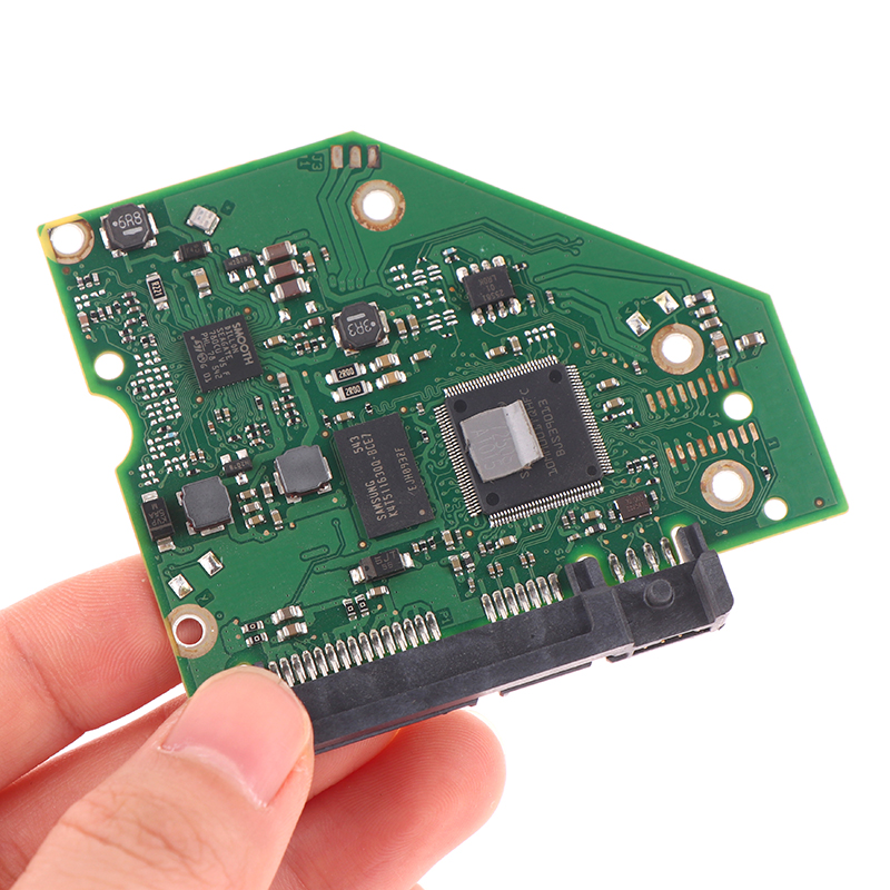 Seagate Desktop Hard Disk Board Number 100762568 REV A / 2566 E ST2000DX001 ST3000DM001. 