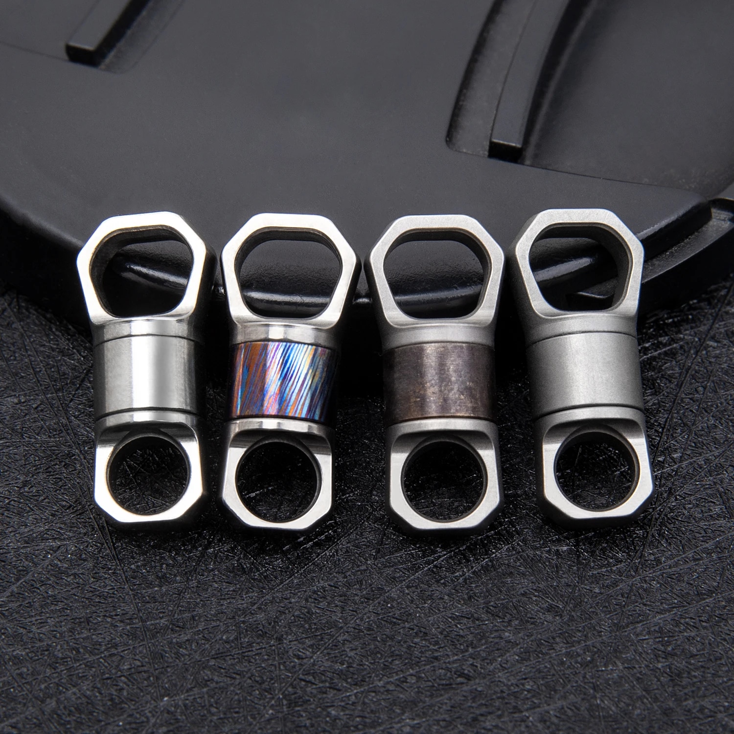 Titanium Alloy Keychain Rotary Connection Parts Universal Small Tool EDC New Two-way Key Chain