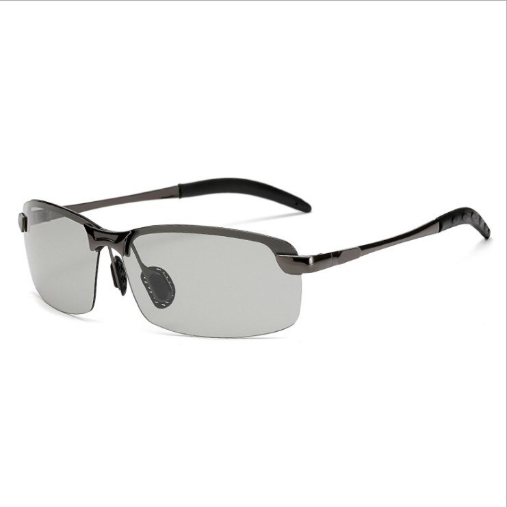 【TianYu Mall】Color Changing Men Polarized Chameleon Glasses and Night Vision Driver Goggles Men Sunglasses UV400. 