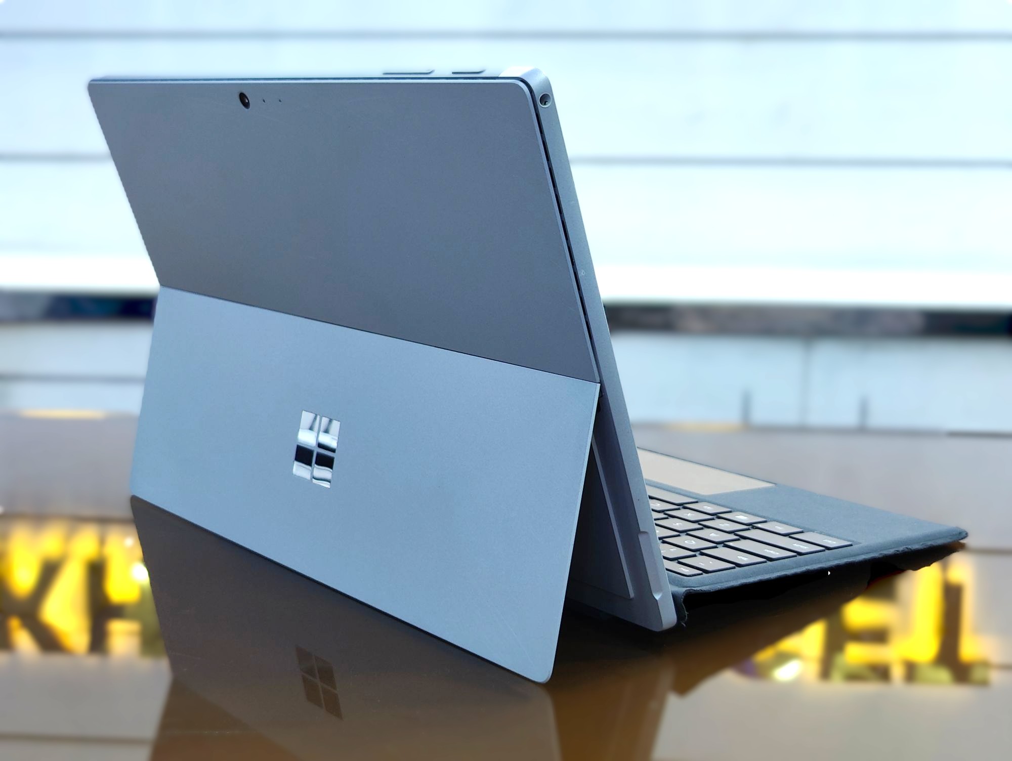 Microsoft Surface Pro 7 - 12.3" (Platinum) Core i7-1065G7 512/16 12.3" (2736x1824) G.Touch With Surface Detachable Keyboard
