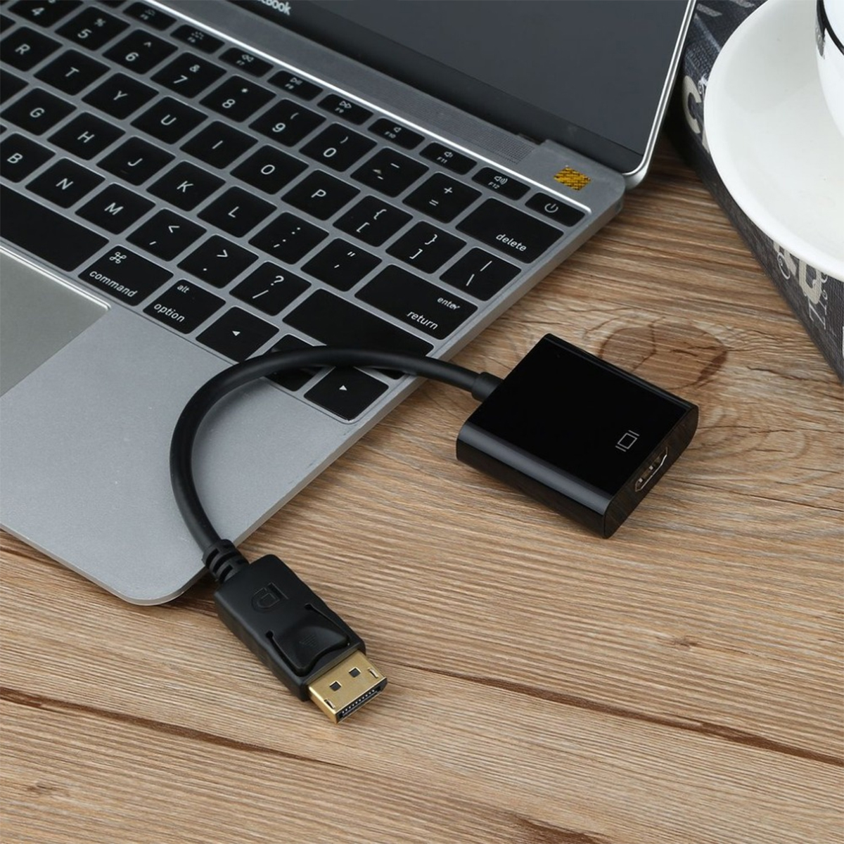 Active Displayport to HDMI Adapter. 