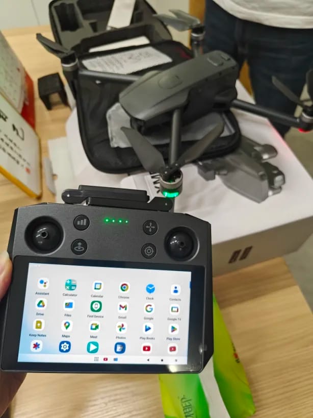 FLH K11 Turbo Professional Drone  (Android & ios Version) 8K RC Drone 3-Axis Gimbal 5G WiFi Brushless 6KM FPV RC Quadcopter Upgraded Remote Control, high quality leasure sensor  with Touch Screen 2 Battery. 