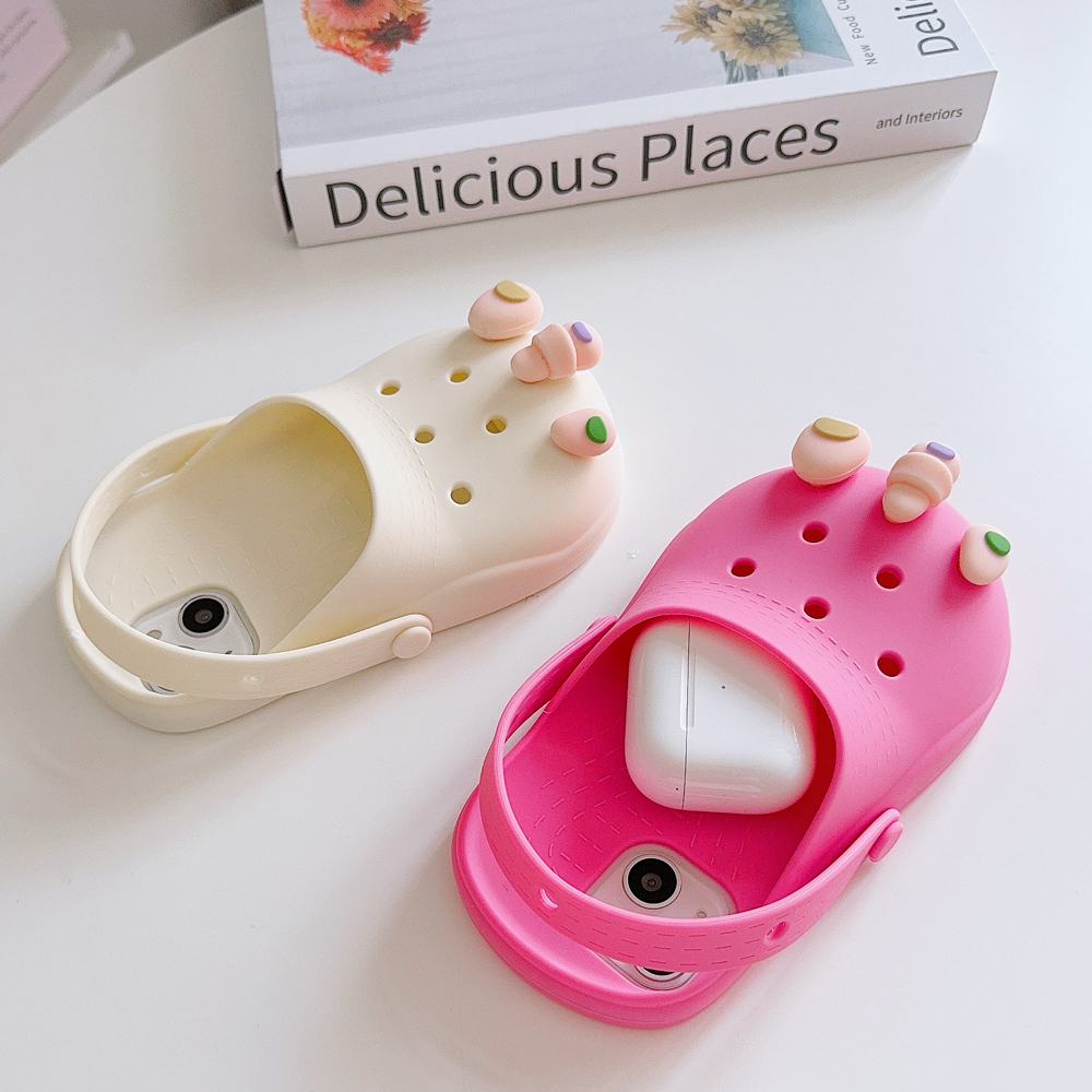 3D Funny DIY Holes Crocs Toes Charms Slippers Summer Soft Silicorelaxne Phone Case for iPhone 11 12 13 14 15 Pro Max Breathable Cover