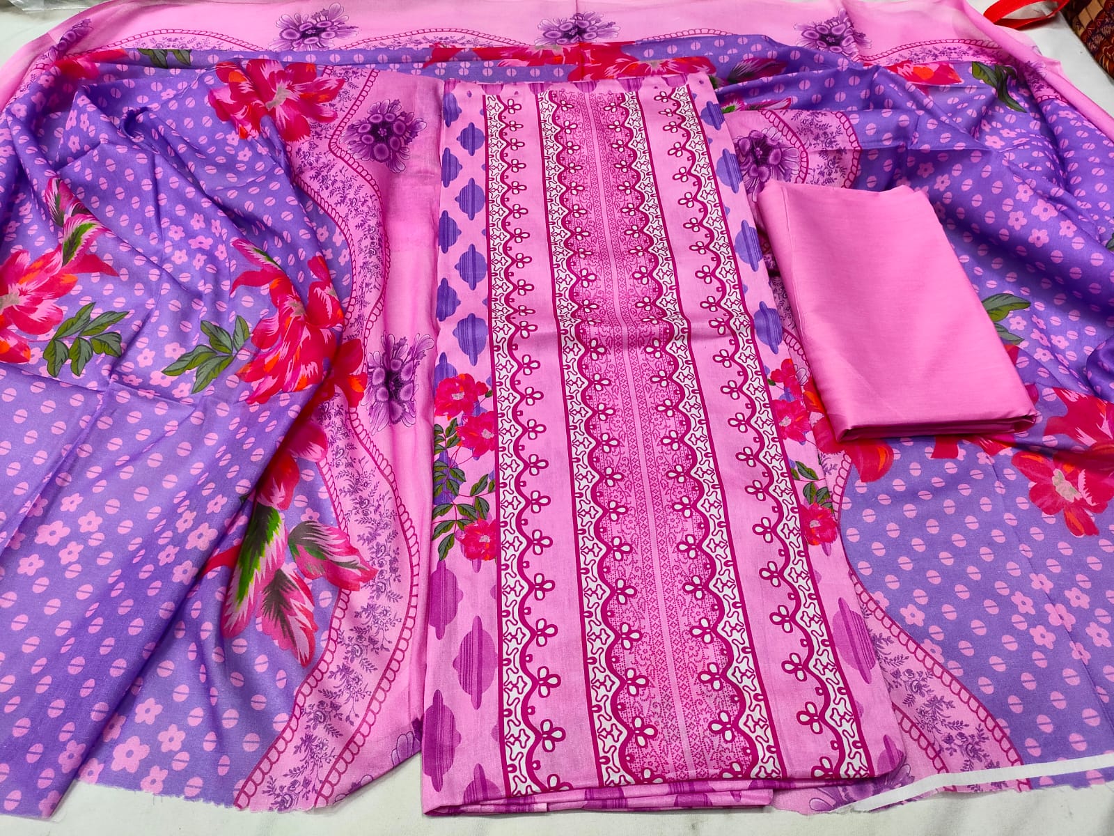 Jamjam swiss cotton Unstitched Three Pieces Collection. 