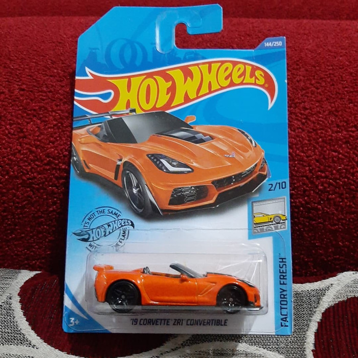 hot wheels 19 corvette zr1 convertible