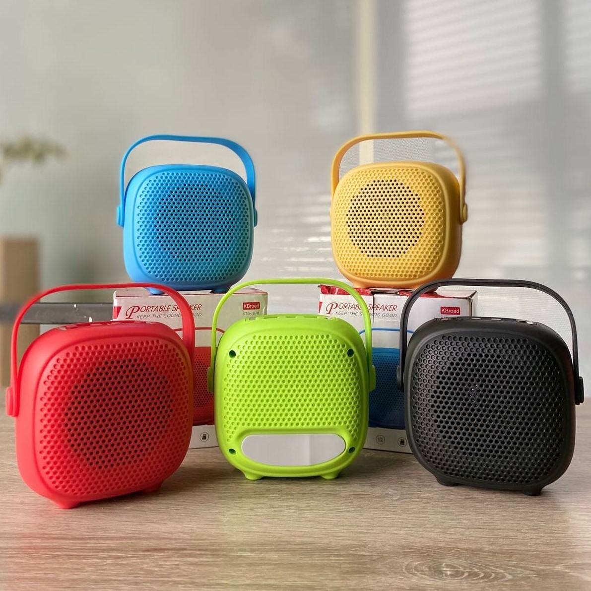 KTS-1678 Bluetooth, USB & FM Radio Supported Mini Wireless Speaker - Multicolor