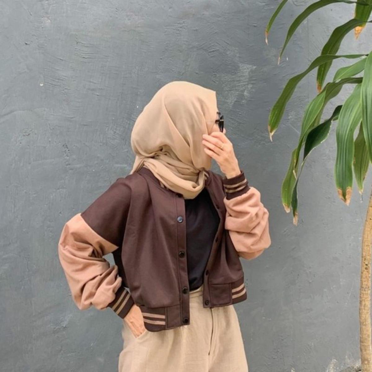 【Raya 2022】 All Size Cotton Fleece Twotone Pattern Korean Style Varsity Jacket for Women