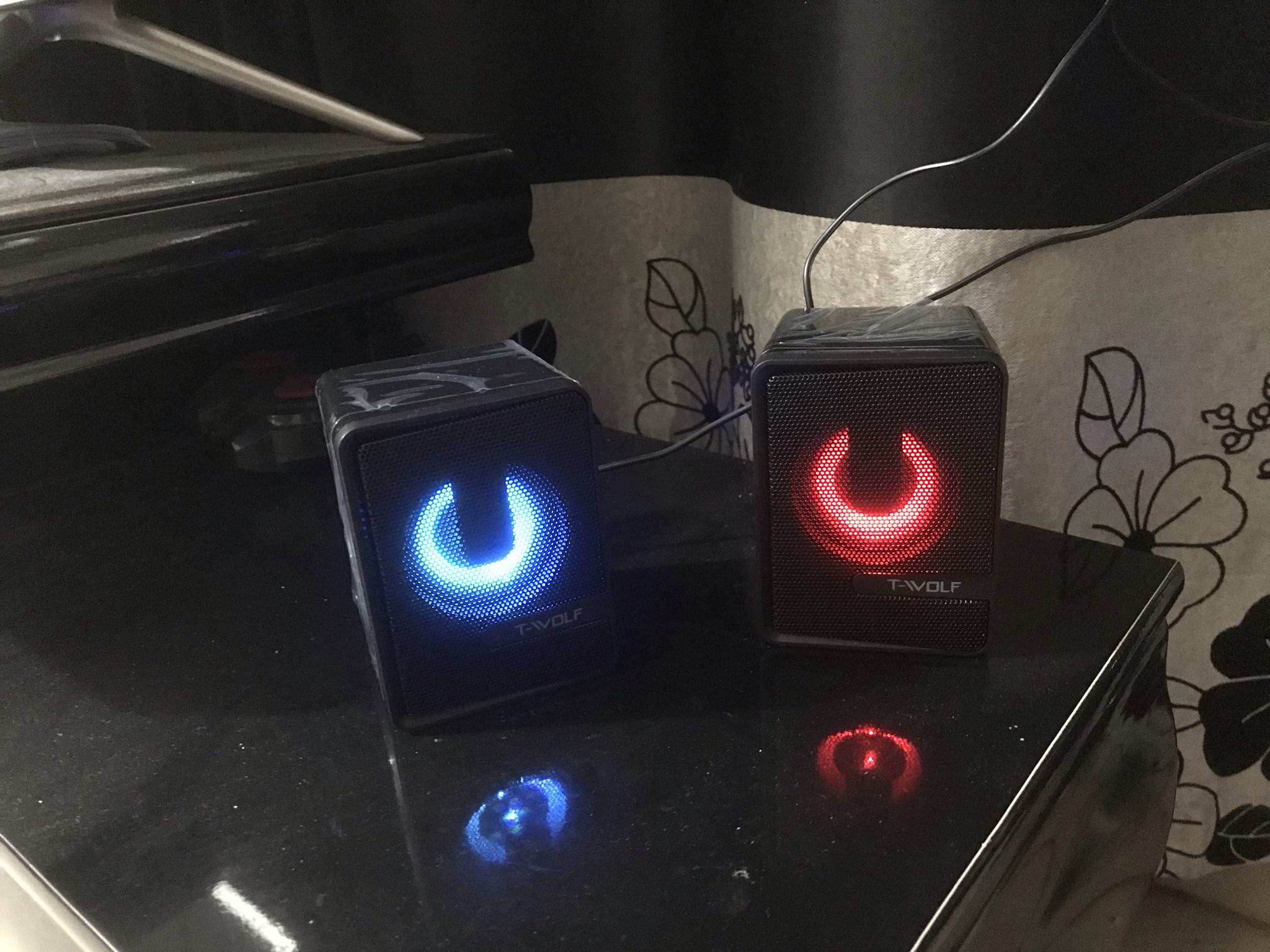 Gaming Speaker T-Wolf S3 RGB Gaming Speaker With RGB Lighting Gaming PC Desktop Computer Laptop Speaker Sound Box USB Speaker Mini Portable Speaker. 