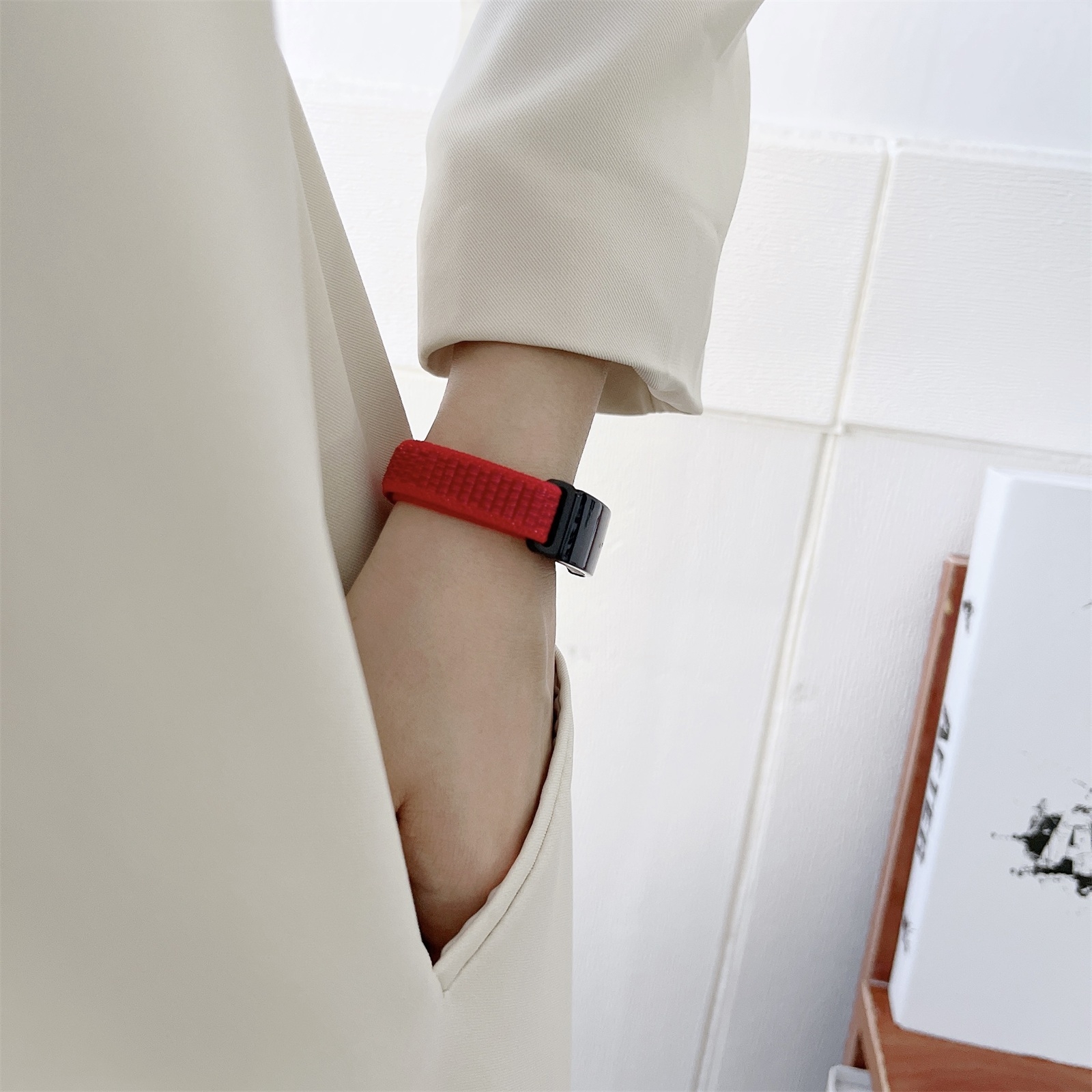 For Fitbit Inspire 2 Nylon Loop Strap Watch Band. 