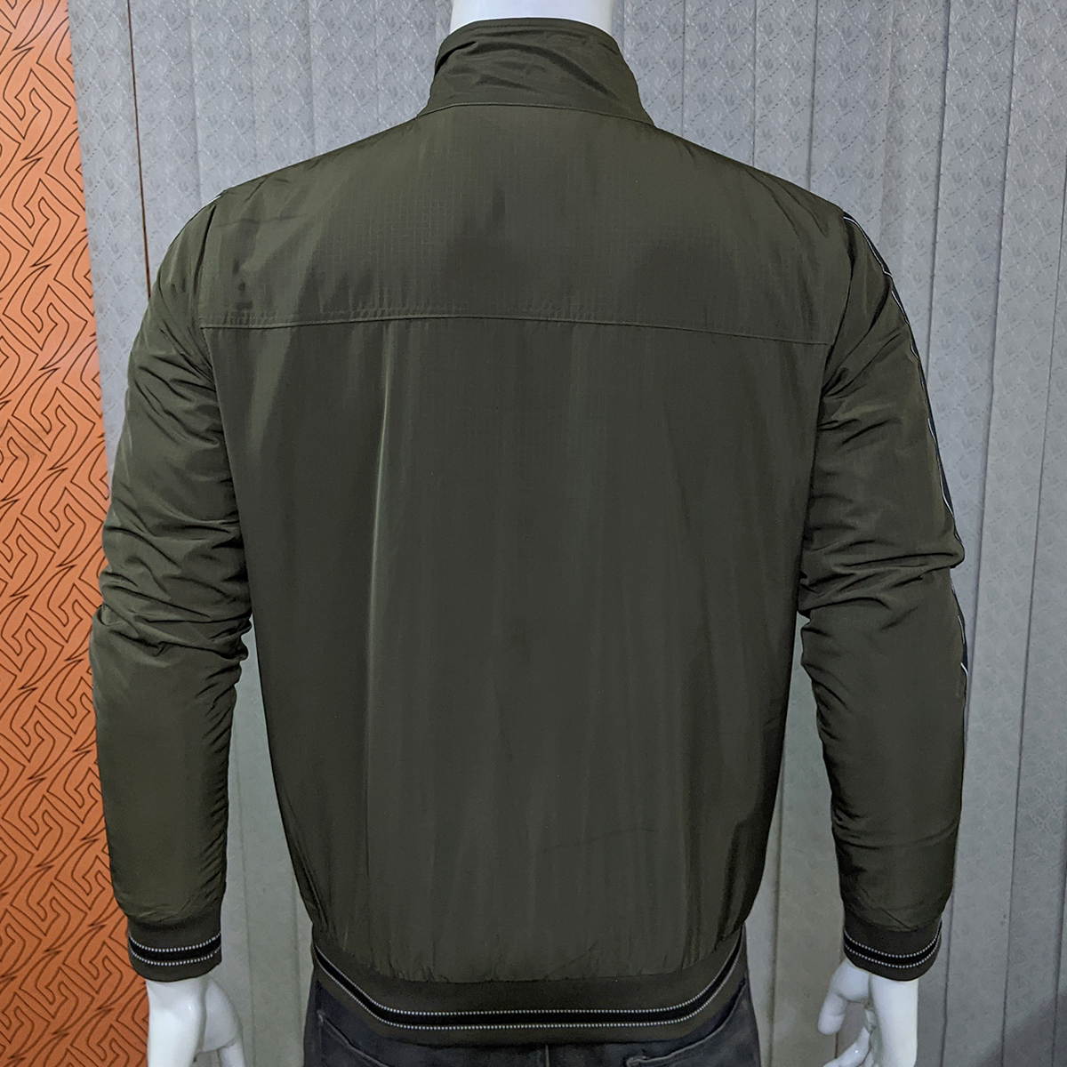 Shohure Olive color Double part air proof jacket. 