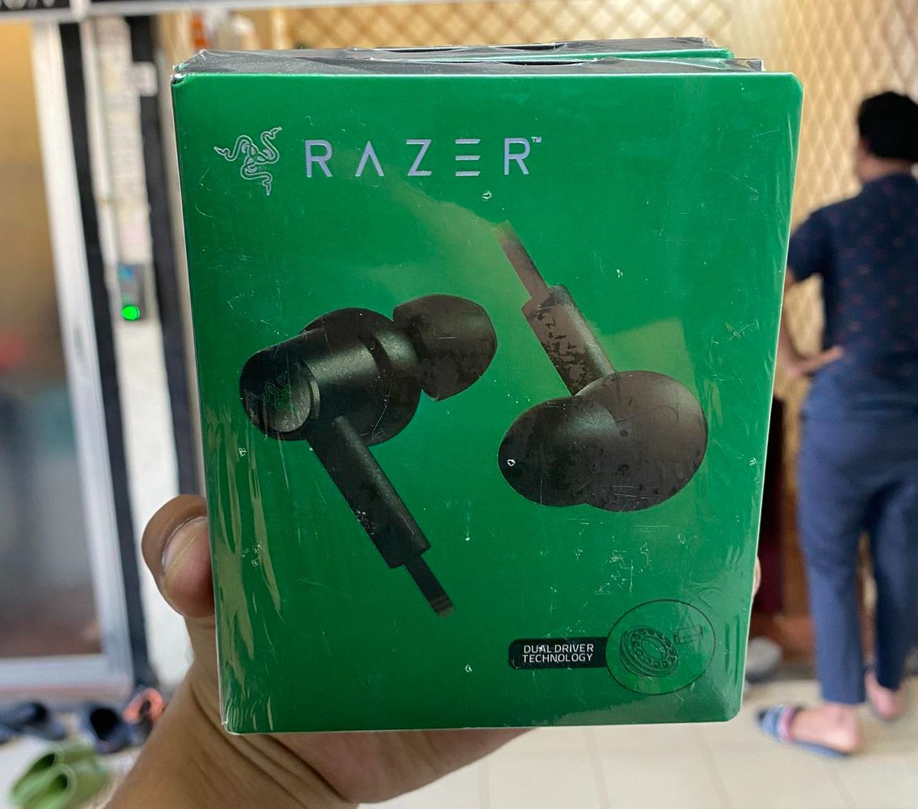 True Wireless Hammerhead Duo Review Razer Hammerhead Retailer DUO
