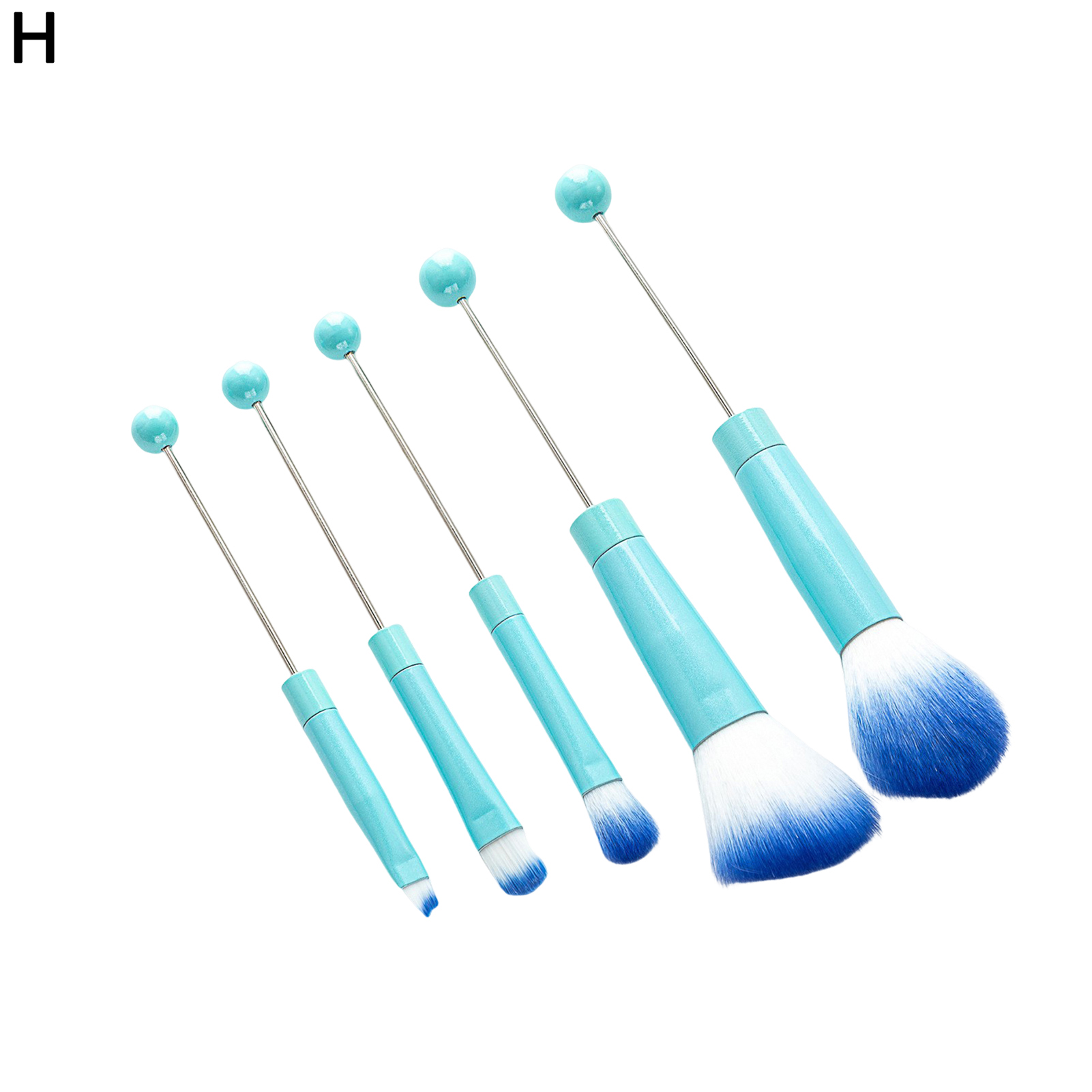 Vividaea T makeup brush set is made of synttic fiber and metal handles, soft texture, no odor, and can bexed well with eye shadow, foundation, eyebrow er, etc.. 
