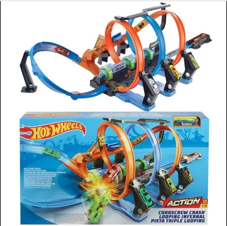 Hot Wheels Track Set and Toy Car, Large-Scale Motorized Track with 3  Corkscrew Loops, 3 Crash Zones and Toy Storage ( Exclusive)