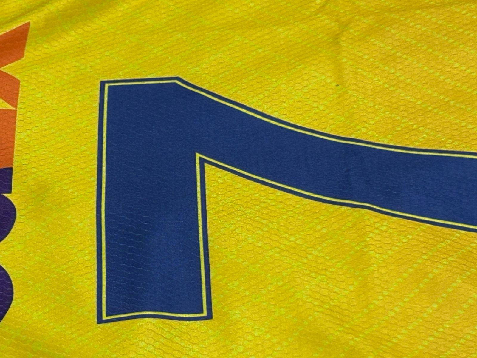 CSK Chennai Super Kings Jersey 2025 With Dhoni 7 Fonts Premium Quality Short Sleeves Honeycomb Fabric. 