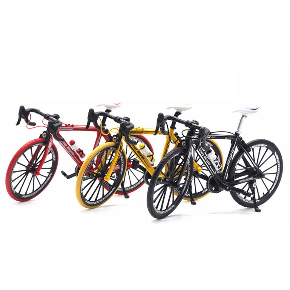One Pcs 1/10 Simulation Alloy Racing 