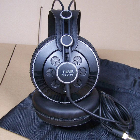 Professional Studio Headphones Superlux HD681B Semi-open Dynamic Stereo Monitoring Headset DJ Hifi Noise Cancelling Earphone. 