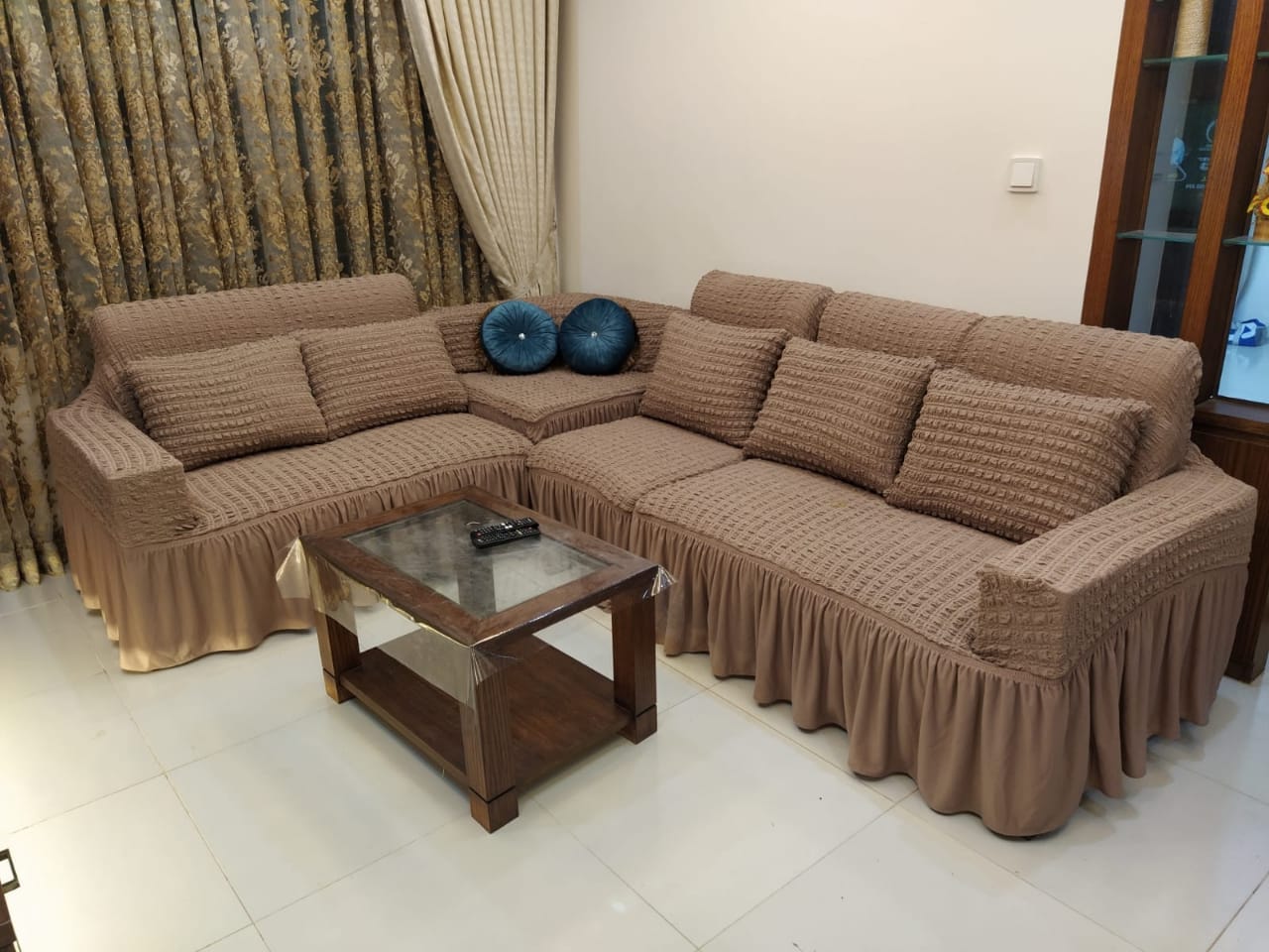 Turkey Stretchable Corner Sofa Cover with Box Cover ( for 6 seated & 1 Corner Box). 
