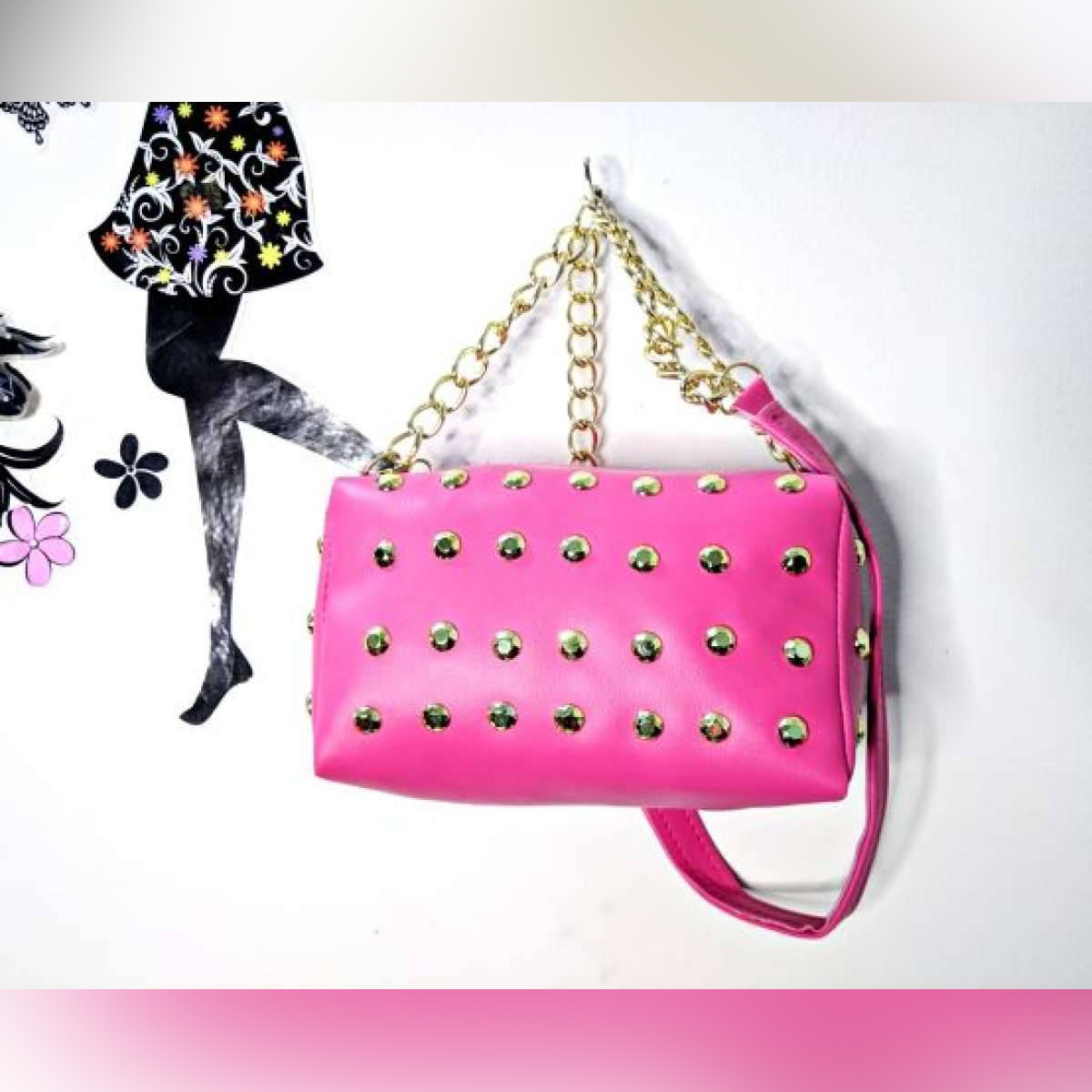 trendy leather purses