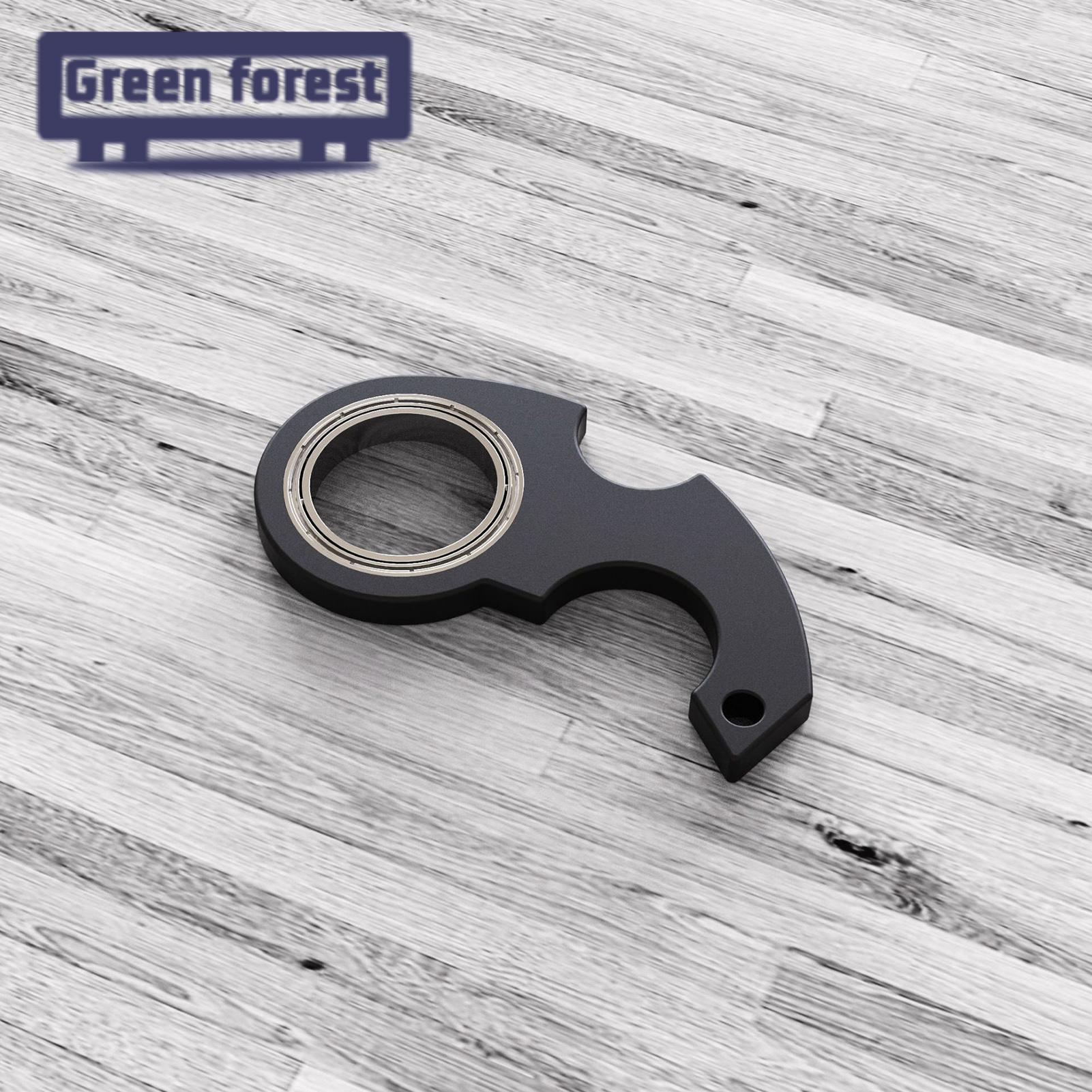(New) green Foret fingertip Pinner creative fidget keychain Tre relief toy. 