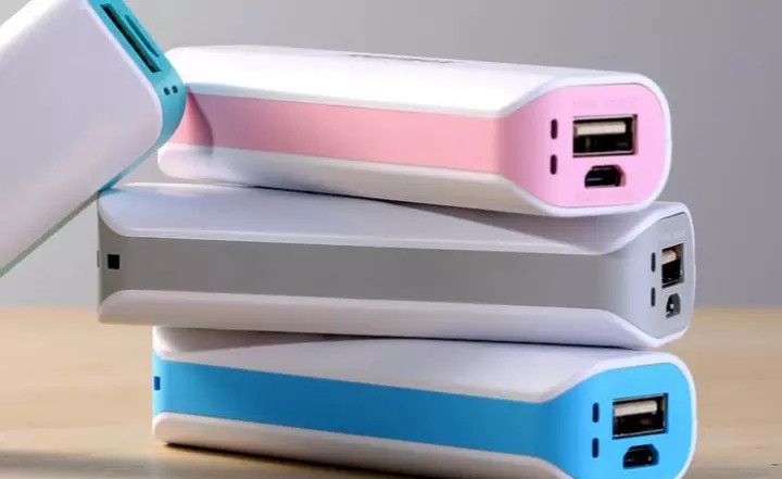 15000mAh Mini Power Bank for Fast Charging, Portable and Compact. 