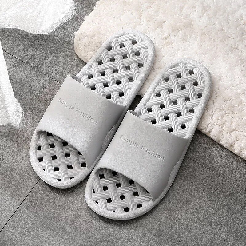 Bathroom Bathing Non-slip Men Women Leaking Quick-drying Slippers for Couples New Sandals House Slippers Wholesale